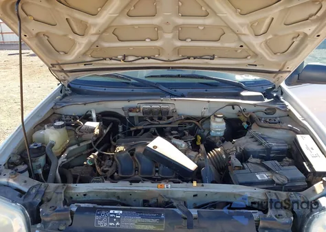 2005 Mercury Mariner Luxury/Premier from USA, damaged, VIN 4M2CU57155DJ21100